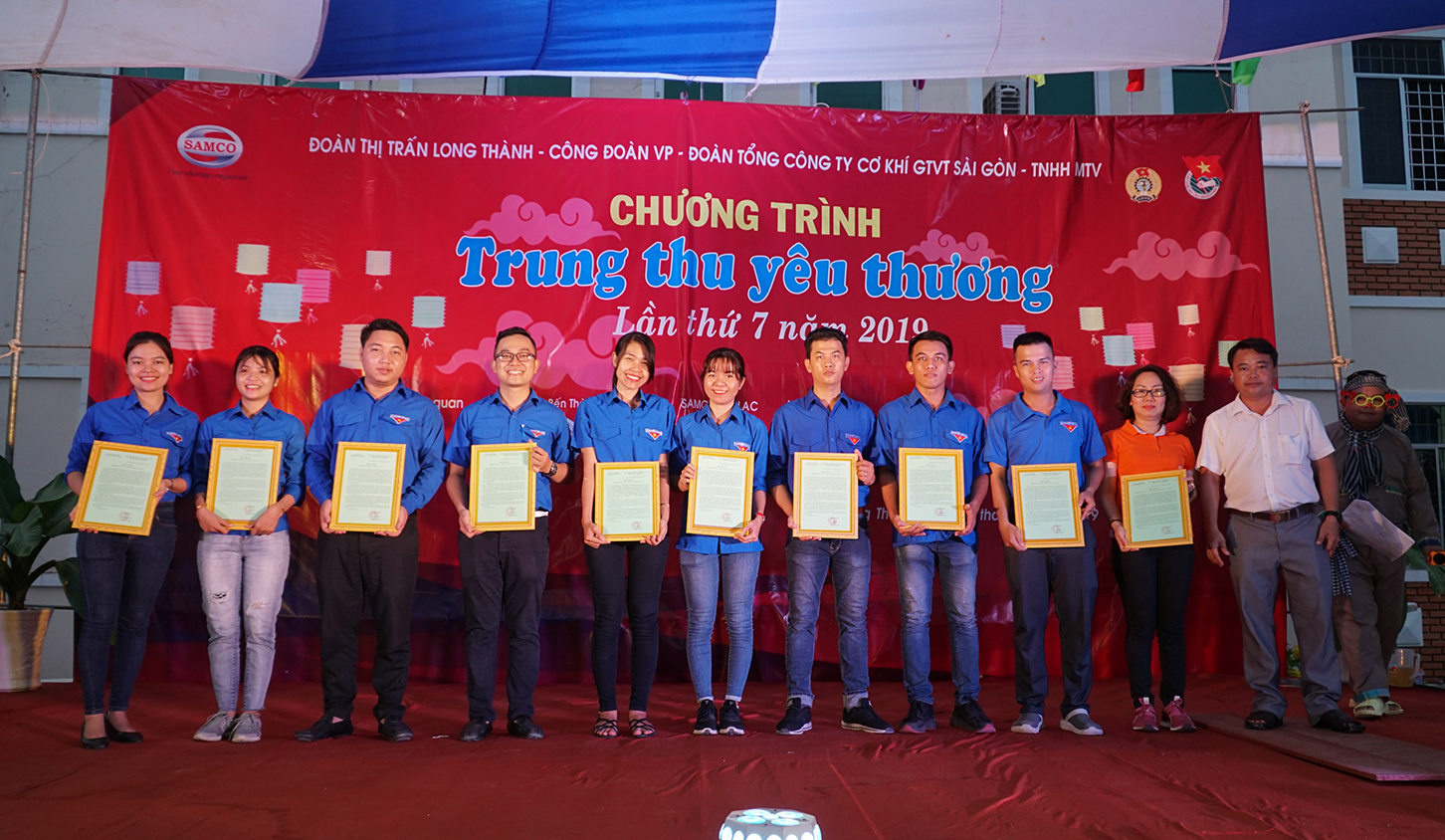 Trung Thu yeu Thuong lan 7-11.jpg                                                                   